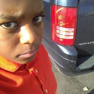 Meet your Posher, Khadir